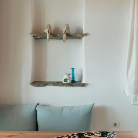 Oneiro House *