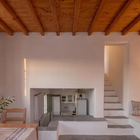 Oneiro House Nyaraló
